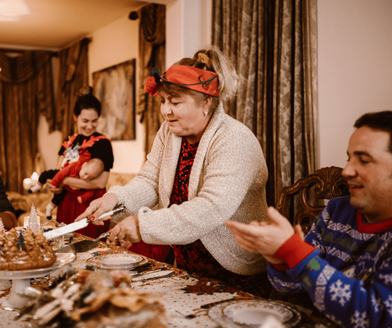 Des salariés partagent un temps convivial